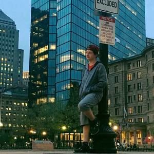 Meet your Posher, Jean-simon